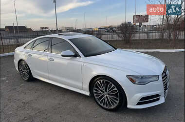 Седан Audi A6 2015 в 