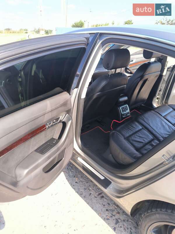 Седан Audi A6 2006 в Первомайске