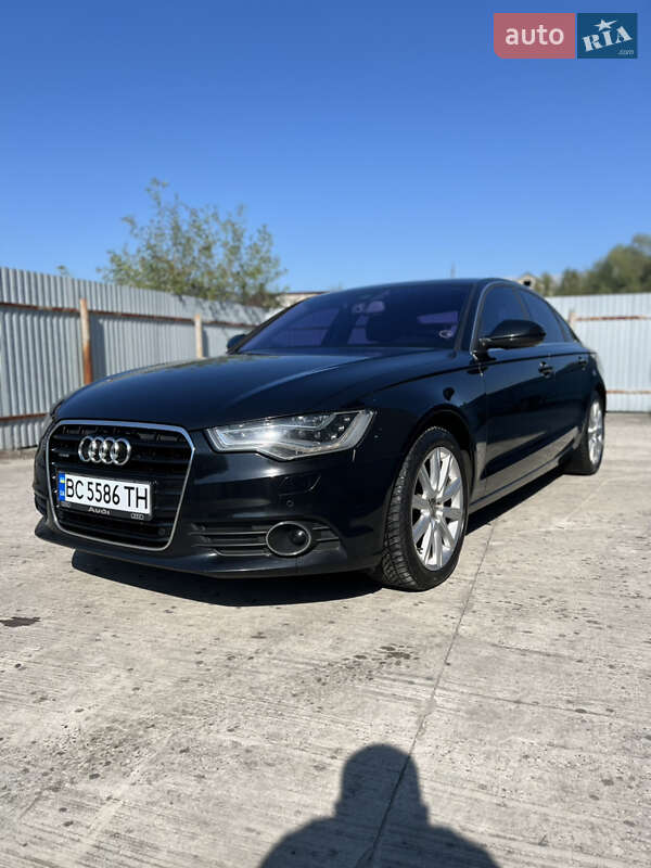 Седан Audi A6 2013 в Новояворовске