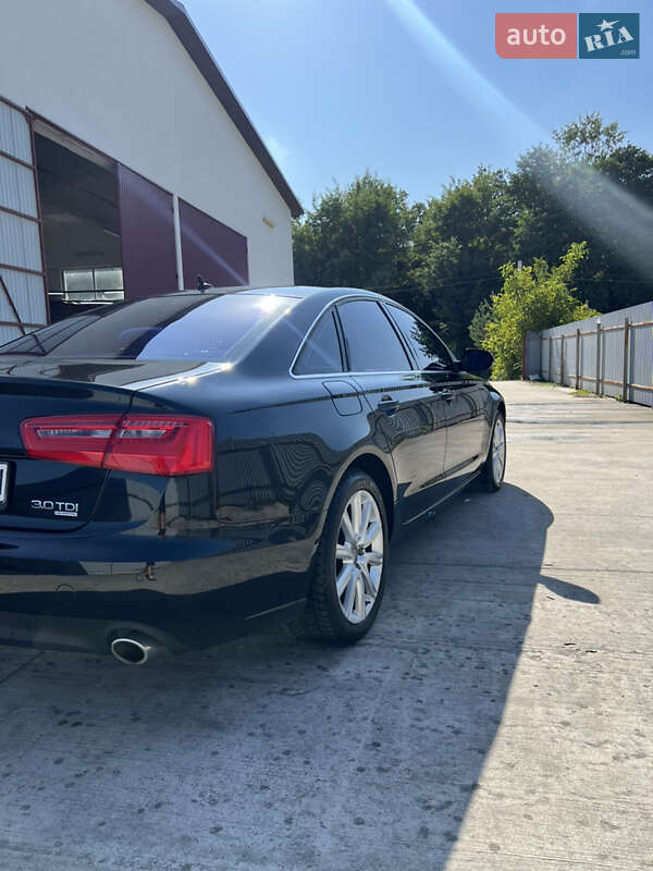 Седан Audi A6 2013 в Новояворовске
