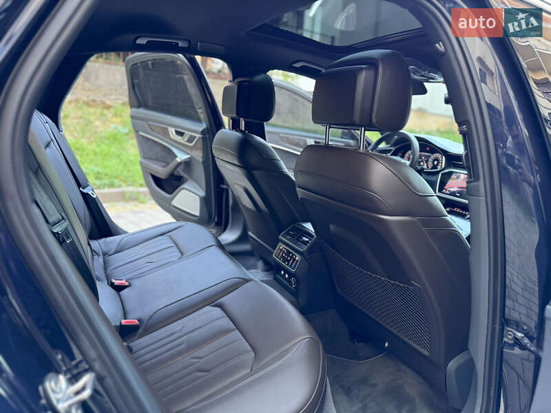 Седан Audi A6 2019 в Ужгороді