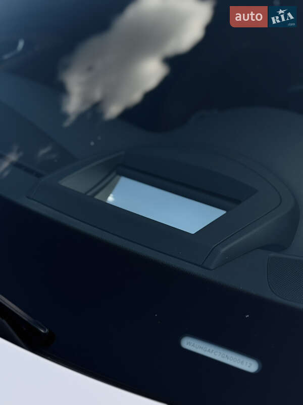 Седан Audi A6 2014 в Киеве