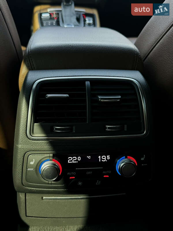 Седан Audi A6 2014 в Киеве