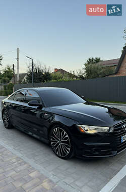 Седан Audi A6 2016 в 