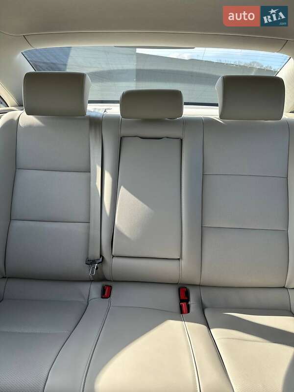 Седан Audi A6 2009 в Полтаве