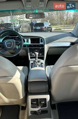 Седан Audi A6 2009 в 