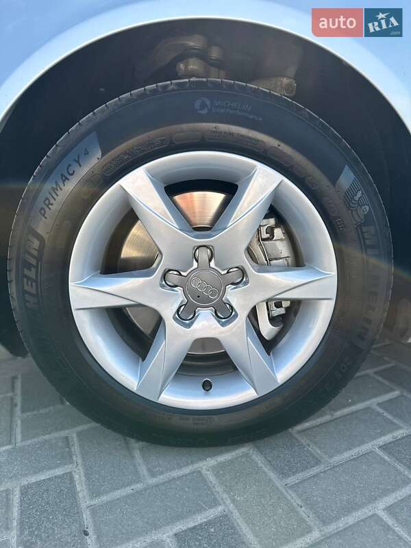 Седан Audi A6 2009 в Полтаве