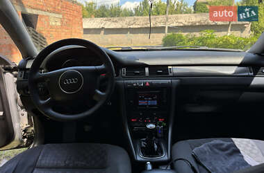Седан Audi A6 2002 в 