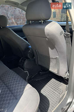 Седан Audi A6 2002 в 