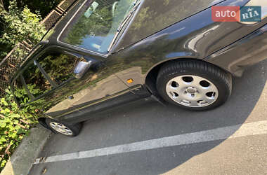 Универсал Audi A6 1997 в 