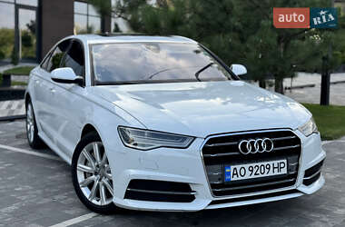 Седан Audi A6 2015 в 