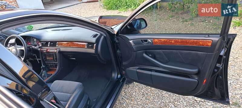 Седан Audi A6 2000 в Самборе