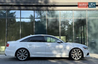 Седан Audi A6 2013 в 