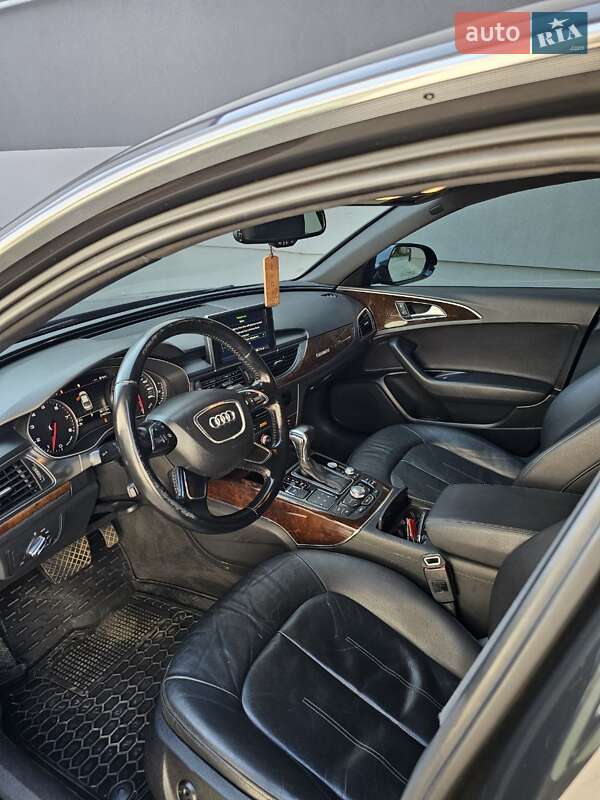Седан Audi A6 2012 в Дубно