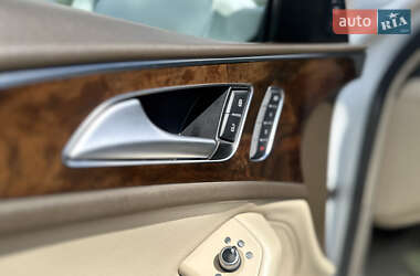 Седан Audi A6 2015 в 
