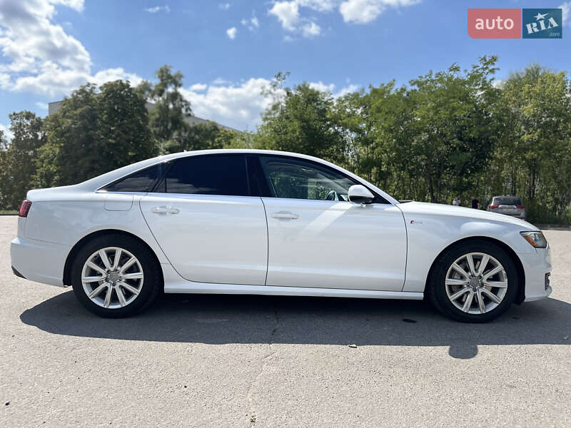 Седан Audi A6 2015 в Харькове