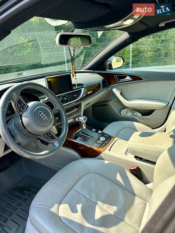 Седан Audi A6 2014 в Ивано-Франковске