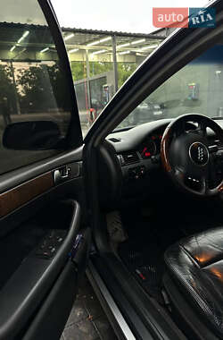 Седан Audi A6 2002 в 