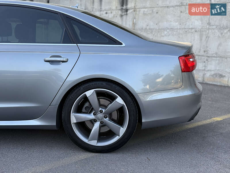 Седан Audi A6 2014 в Ровно