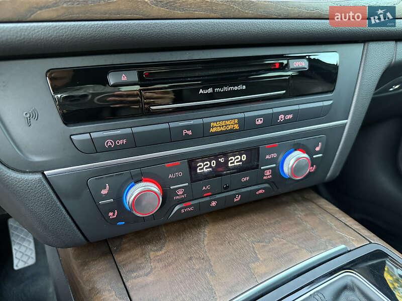Седан Audi A6 2014 в Ровно