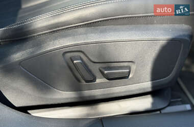 Седан Audi A6 2022 в 