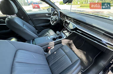 Седан Audi A6 2022 в 