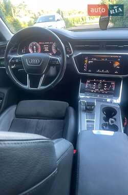 Седан Audi A6 2019 в 