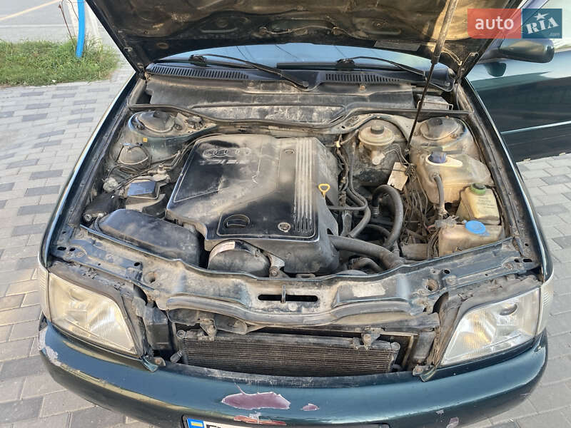 Седан Audi A6 1996 в Тернополе