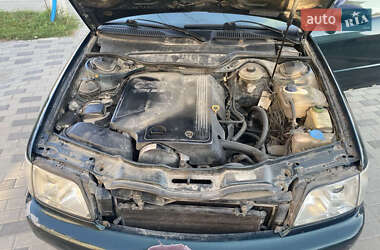 Седан Audi A6 1996 в 