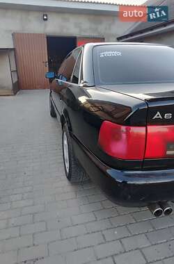 Седан Audi A6 1995 в 