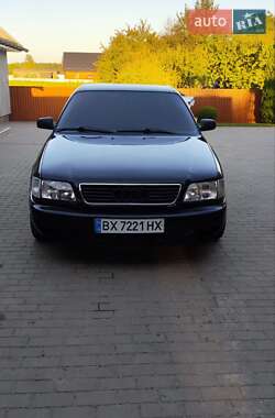 Седан Audi A6 1995 в Луцьку