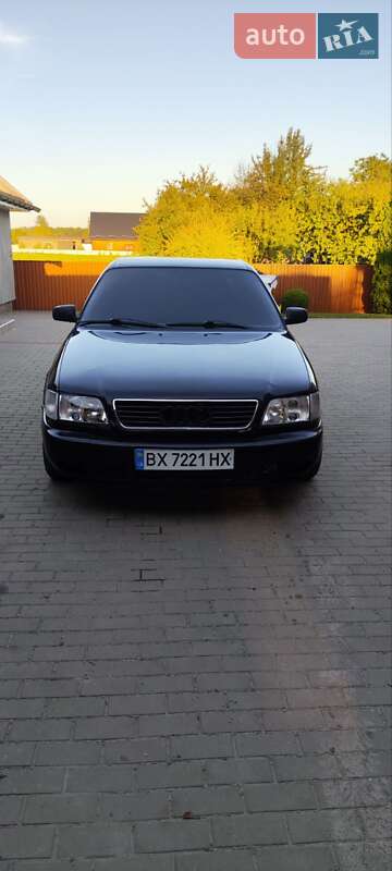 Седан Audi A6 1995 в 
