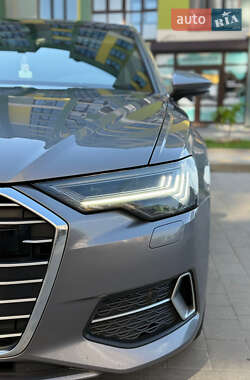 Универсал Audi A6 2019 в 