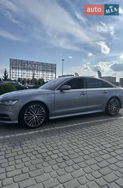 Седан Audi A6 2015 в 
