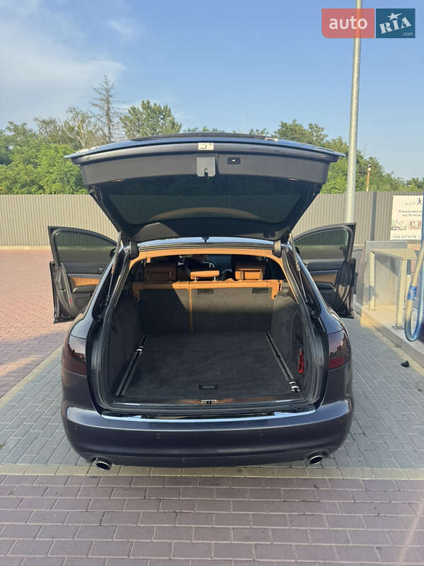 Универсал Audi A6 2010 в Сарнах