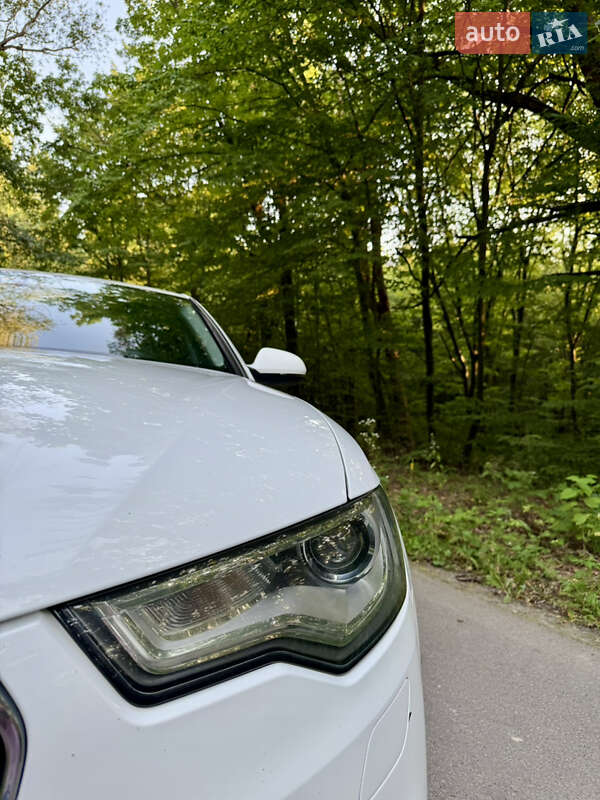 Седан Audi A6 2011 в Киеве