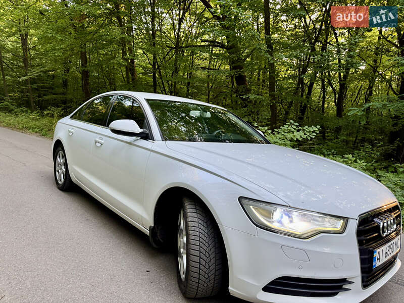 Седан Audi A6 2011 в Киеве