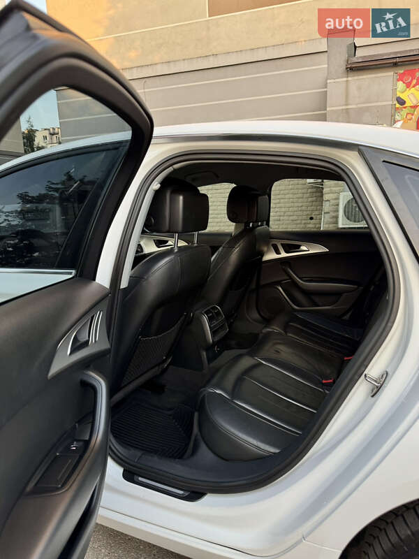 Седан Audi A6 2011 в Киеве