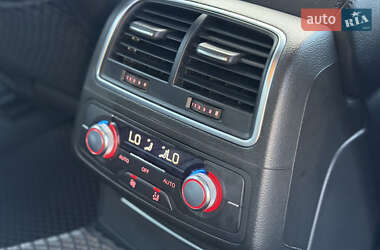 Седан Audi A6 2014 в 