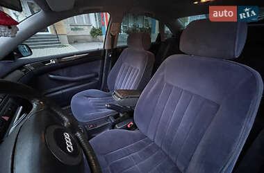 Седан Audi A6 1997 в 