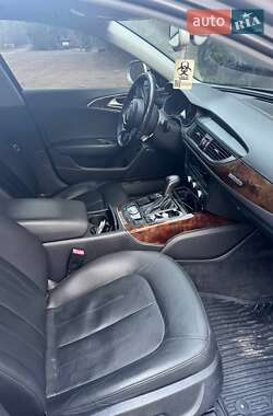Седан Audi A6 2015 в 