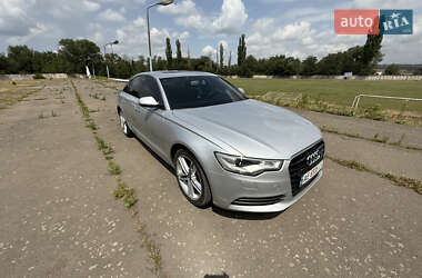 Седан Audi A6 2014 в 