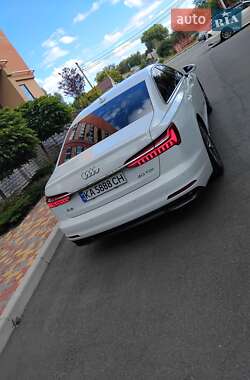 Седан Audi A6 2021 в 