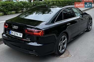 Седан Audi A6 2016 в 