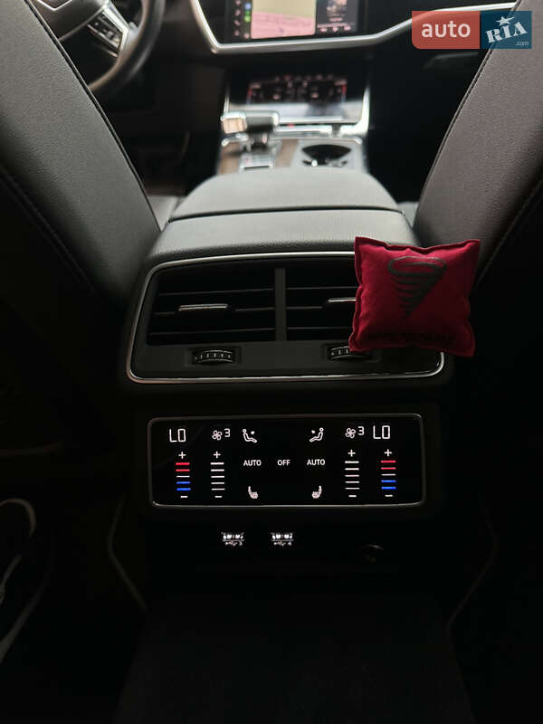 Седан Audi A6 2019 в Хмельницком