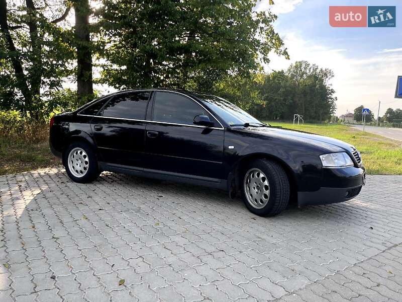Седан Audi A6 2001 в Стрые