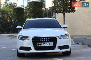 Седан Audi A6 2013 в 