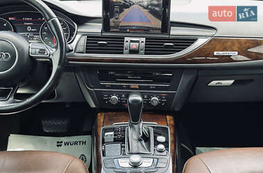 Седан Audi A6 2015 в 