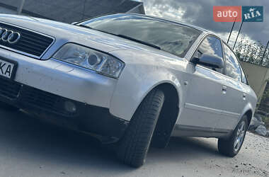 Седан Audi A6 2001 в 