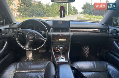 Седан Audi A6 2001 в 